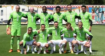 九州真人-包含阿贾克斯意欲反弹，欧冠决赛前夕苦练技术的词条