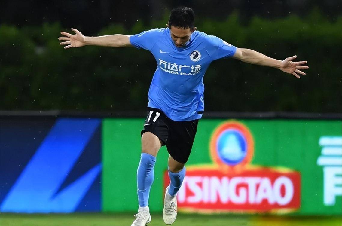 九州-山东鲁能战胜江苏队，引发球迷话题热议的简单介绍